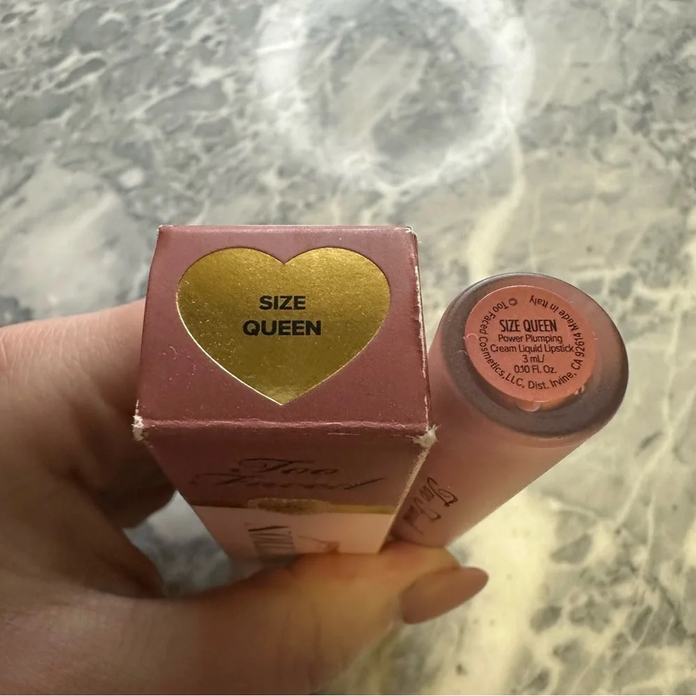 Too Faced Lip Injection Liquid Lipstick‎ Size Queen